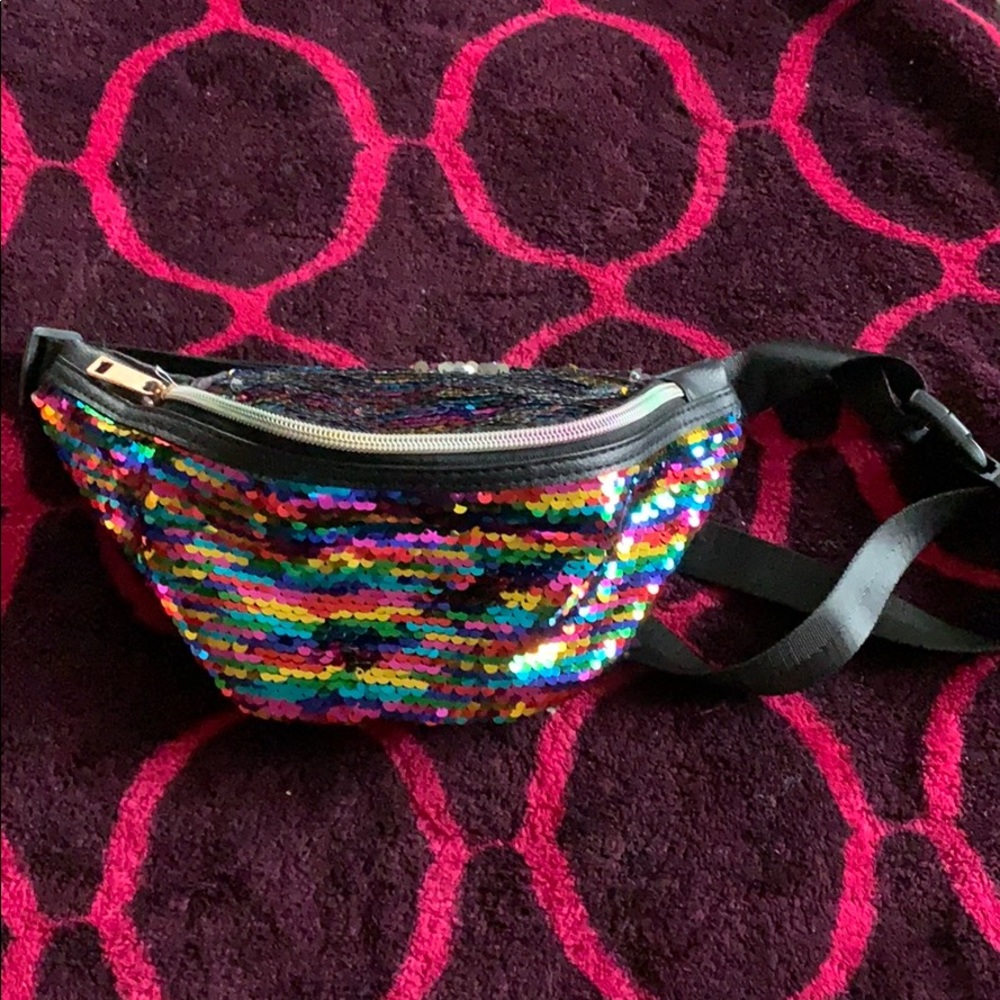 Fanny Pack